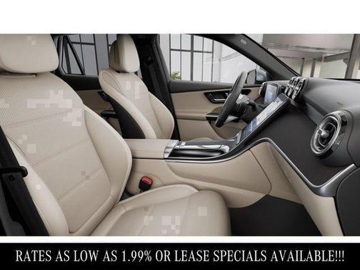 2025 Mercedes-Benz GLC 300 4MATIC