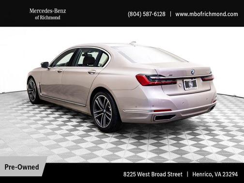 Cashmere Silver Metallic 2022 BMW 750 i xDrive