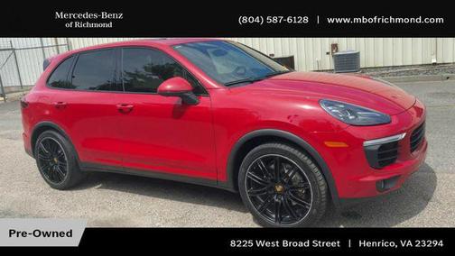 Carmine Red 2016 Porsche Cayenne Cayenne