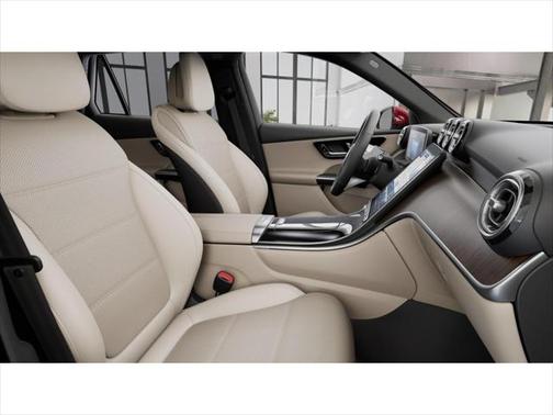 2025 Mercedes-Benz GLC 350e Base