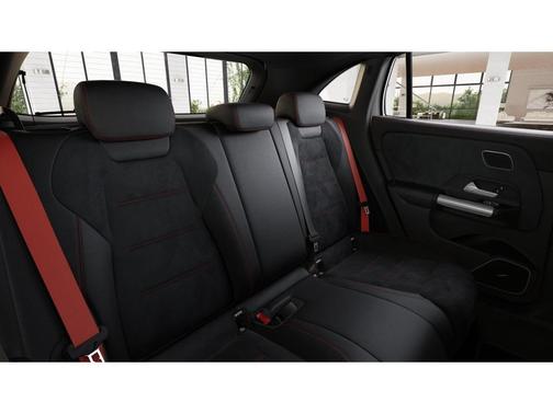 MANUFAKTUR Alpine Grey 2026 Mercedes-Benz AMG GLA 35 4MATIC