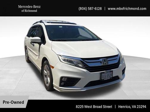 White Diamond Pearl 2018 Honda Odyssey EX-L