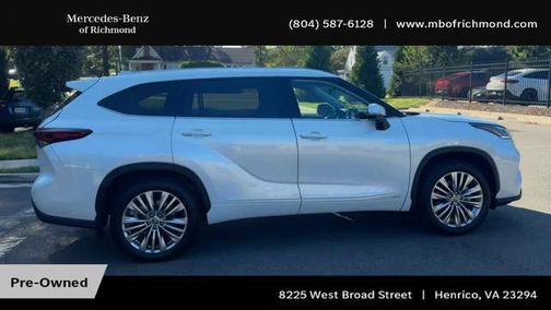 2025 Toyota Highlander Hybrid Platinum