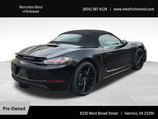 Jet Black Metallic 2021 Porsche 718 Boxster Base