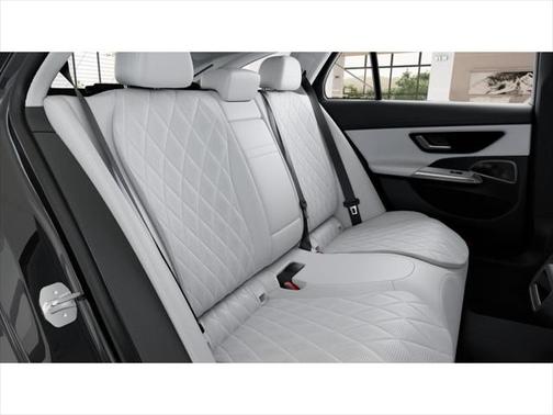 2025 Mercedes-Benz E-Class 4MATIC