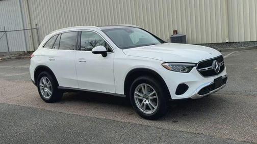 2026 Mercedes-Benz GLC 300 4MATIC