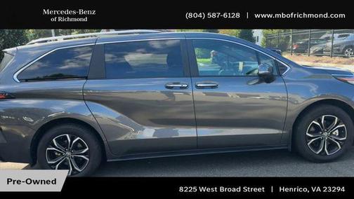 2025 Toyota Sienna Platinum 7 Passenger