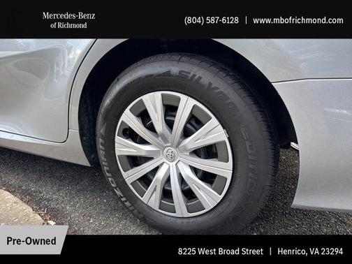 2019 Toyota Camry Hybrid LE