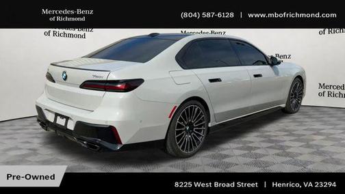 Carbon Black Metallic 2025 BMW 760 xDrive