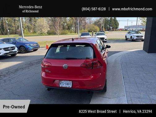 2015 Volkswagen Golf GTI 2.0T SE 4-Door