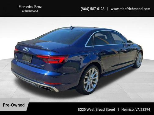 Navarra Blue Metallic 2019 Audi A4 2.0T Premium