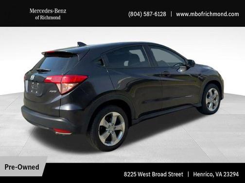 Crystal Black Pearl 2018 Honda HR-V LX