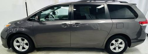 2012 Toyota Sienna LE