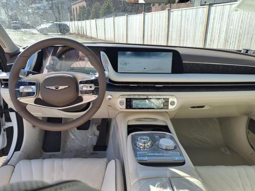 2025 Genesis G90 3.5T e-SC