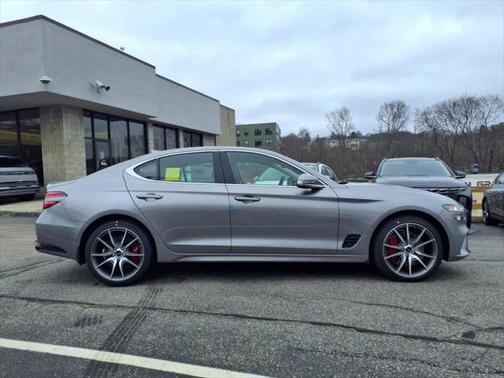 2025 Genesis G70 2.5T AWD