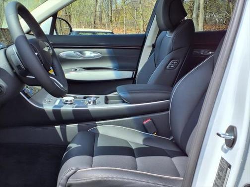2026 Genesis GV70 3.5T Sport Advanced