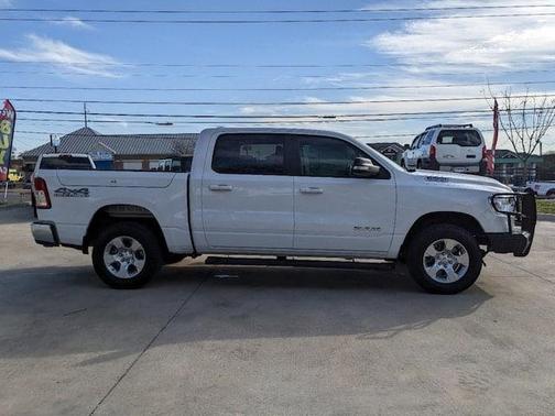 Photo 3 of 27 of 2021 RAM 1500 Big Horn