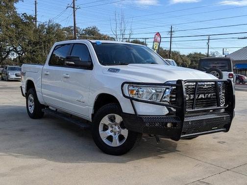 Photo 2 of 27 of 2021 RAM 1500 Big Horn