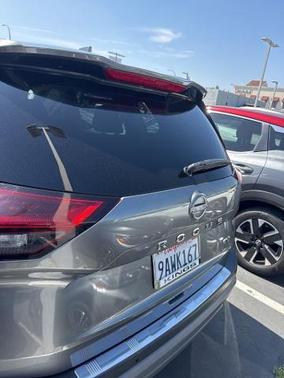 Gun Metallic 2022 Nissan Rogue SV