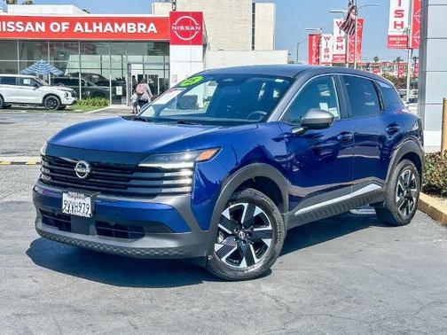 2t Blu Gry Roof 2025 Nissan Kicks SV