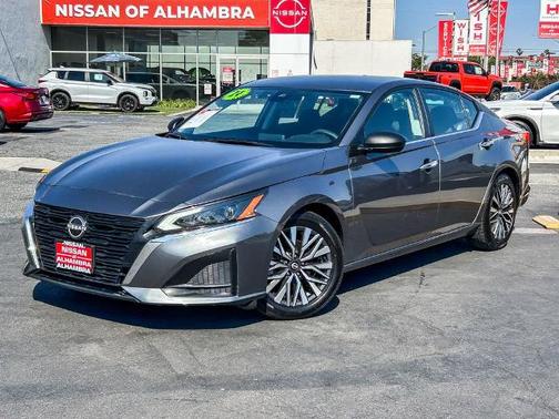 Gun Metallic 2024 Nissan Altima 2.5 SV