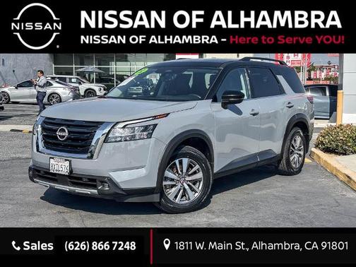 Gray 2 Tone 2022 Nissan Pathfinder SL