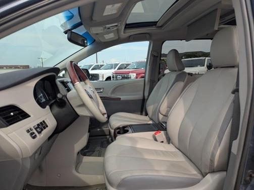 2014 Toyota Sienna Limited