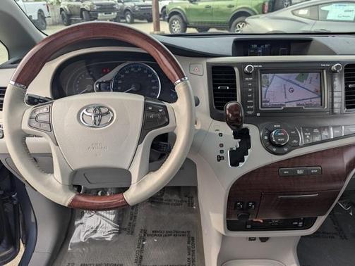 2014 Toyota Sienna Limited