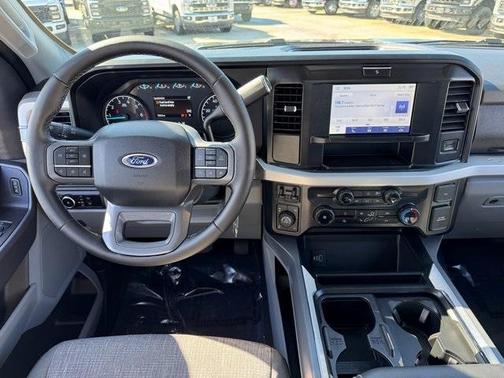 2025 Ford F-250 XLT