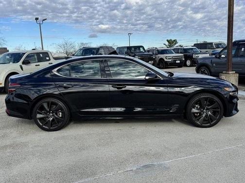 2023 Genesis G70 2.0T