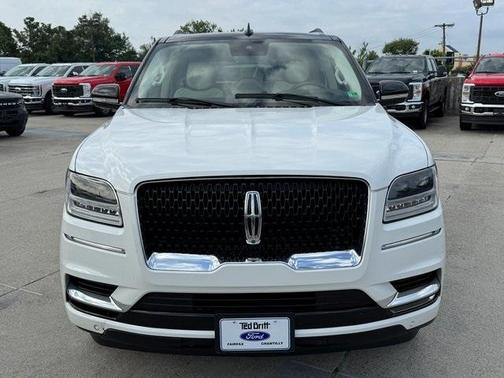 2021 Lincoln Navigator Black Label