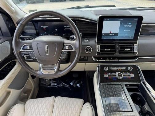 2021 Lincoln Navigator Black Label