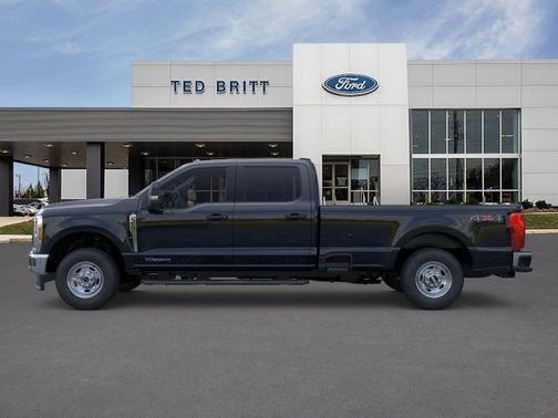 Black Metallic 2026 Ford F-350 XL