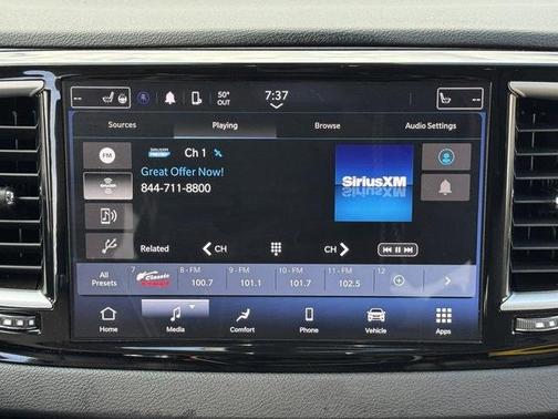 2024 Chrysler Pacifica Touring-L