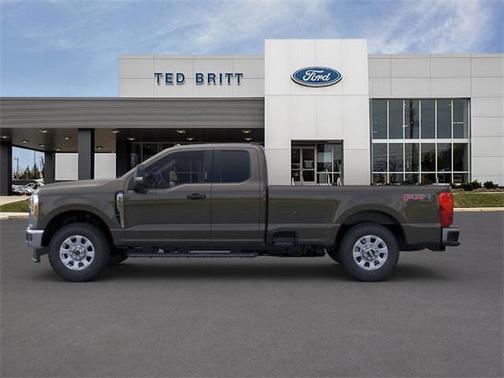 2025 Ford F-250 XLT