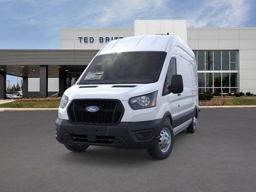 Oxford White 2026 Ford Transit-250 Base
