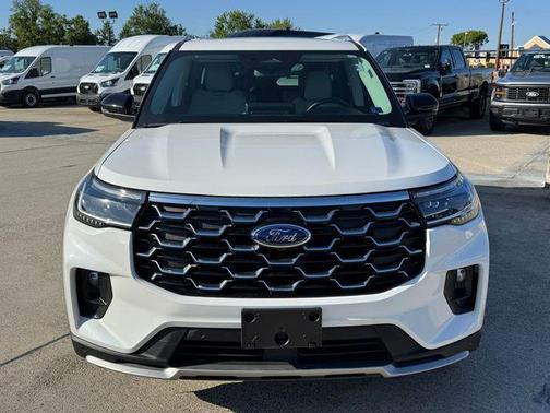White Metallic 2025 Ford Explorer Platinum