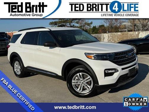 White Metallic 2023 Ford Explorer XLT
