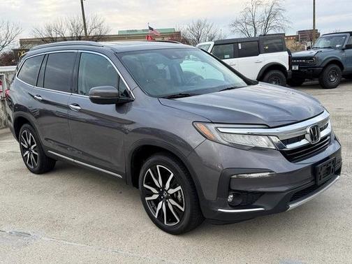 2022 Honda Pilot Touring 7-Passenger