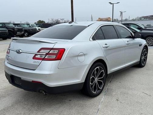 2017 Ford Taurus SHO