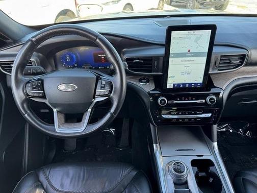 2022 Ford Explorer Platinum