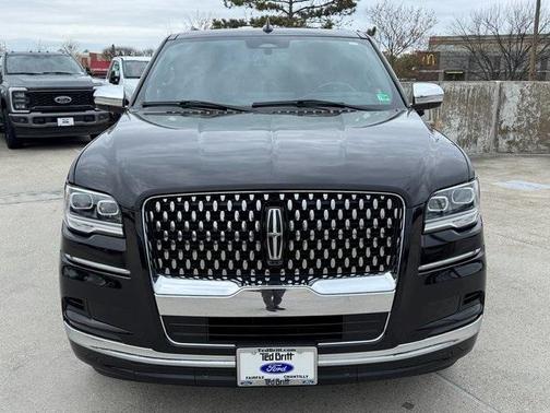 2022 Lincoln Navigator Black Label