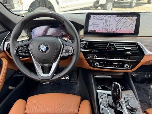 2023 BMW 530 i xDrive