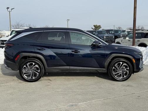 2025 Hyundai TUCSON Hybrid Limited