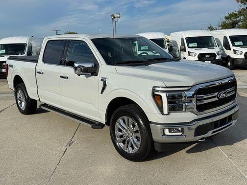 Avalanche Gray 2024 Ford F-150 Lariat