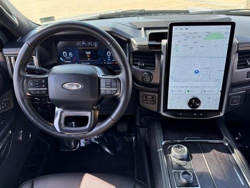 2024 Ford Expedition Max Platinum