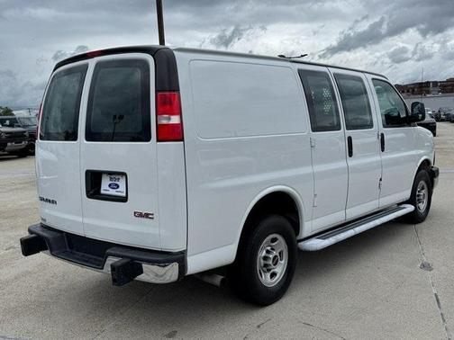 2023 GMC Savana 2500 Work Van