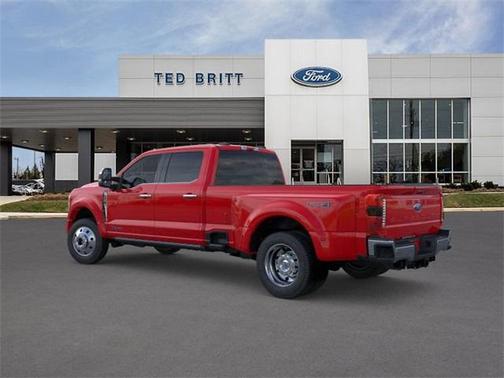 2025 Ford F-450 Lariat
