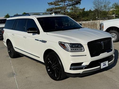 2021 Lincoln Navigator L Reserve