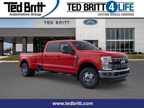 Race Red 2026 Ford F-350 XLT